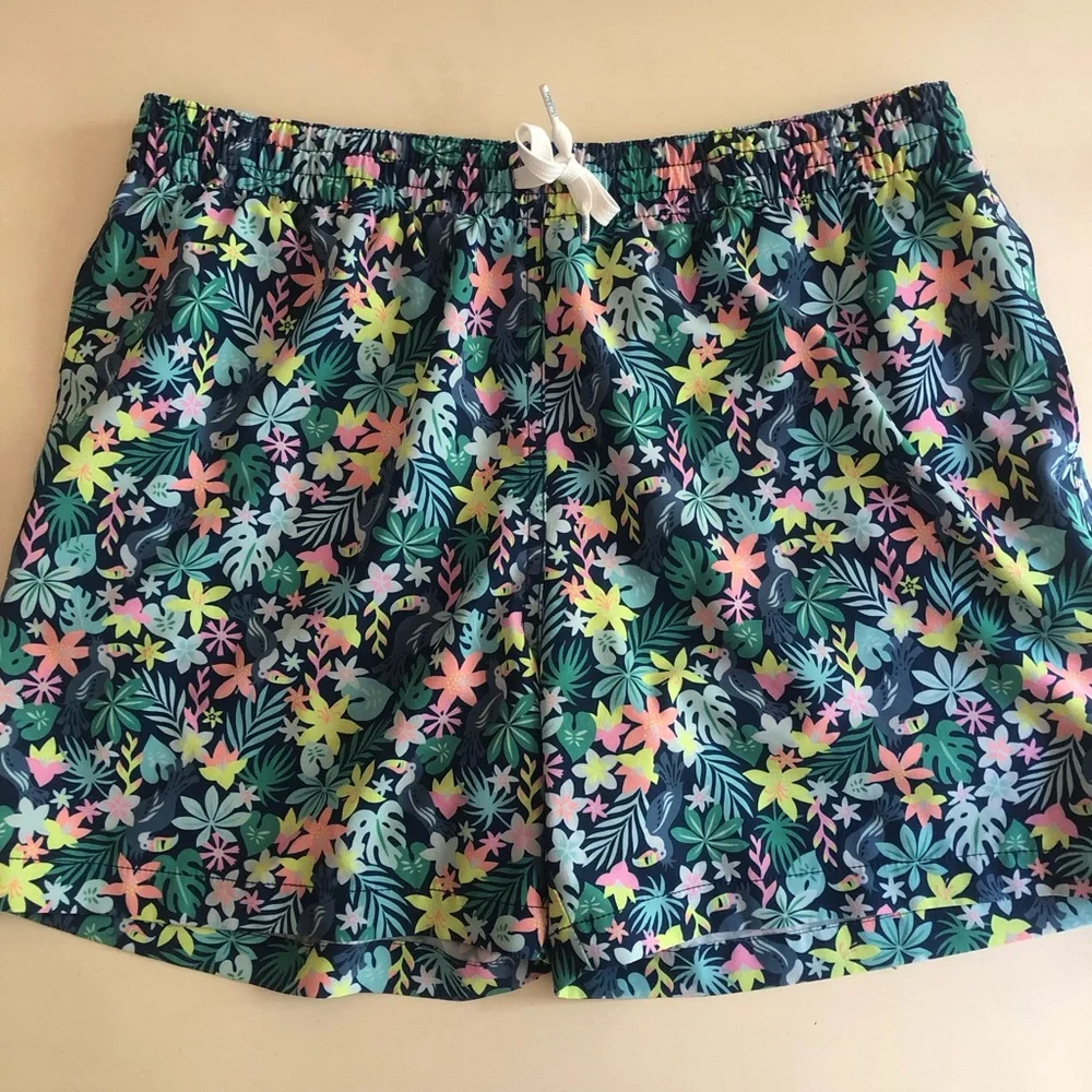 New: Chubbies 5.5 Inseam Swim Trunks. Size Large